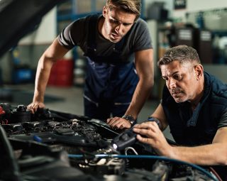 Is-Your-Car-AC-Make-Weird-Noises-Here's-How-To-Fix-It