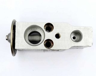 old-expansion-valve-air-conditioner-car-expansion-valve