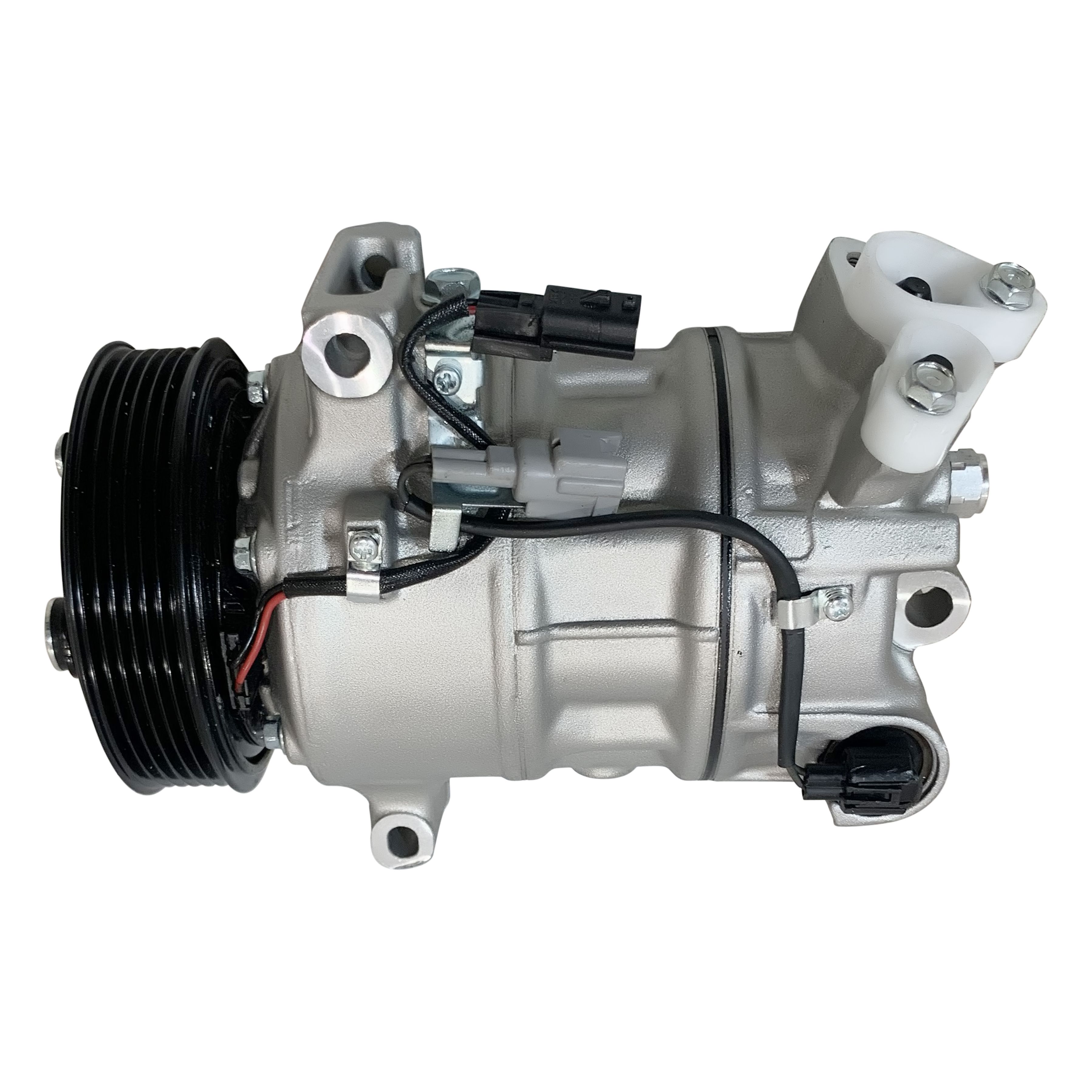 ih585_1st.jpg